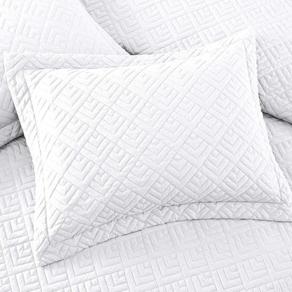 Quilt Set Queen Size Summer Squares Pattern White Bedspread